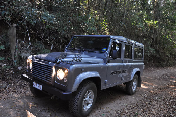 Tour Vehicle Southern Cross 4WD Defender