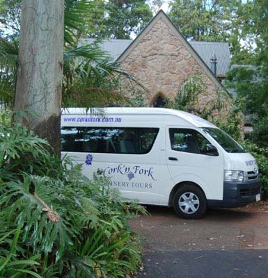 Winery Tour Bus outside Witches Falls Cottages